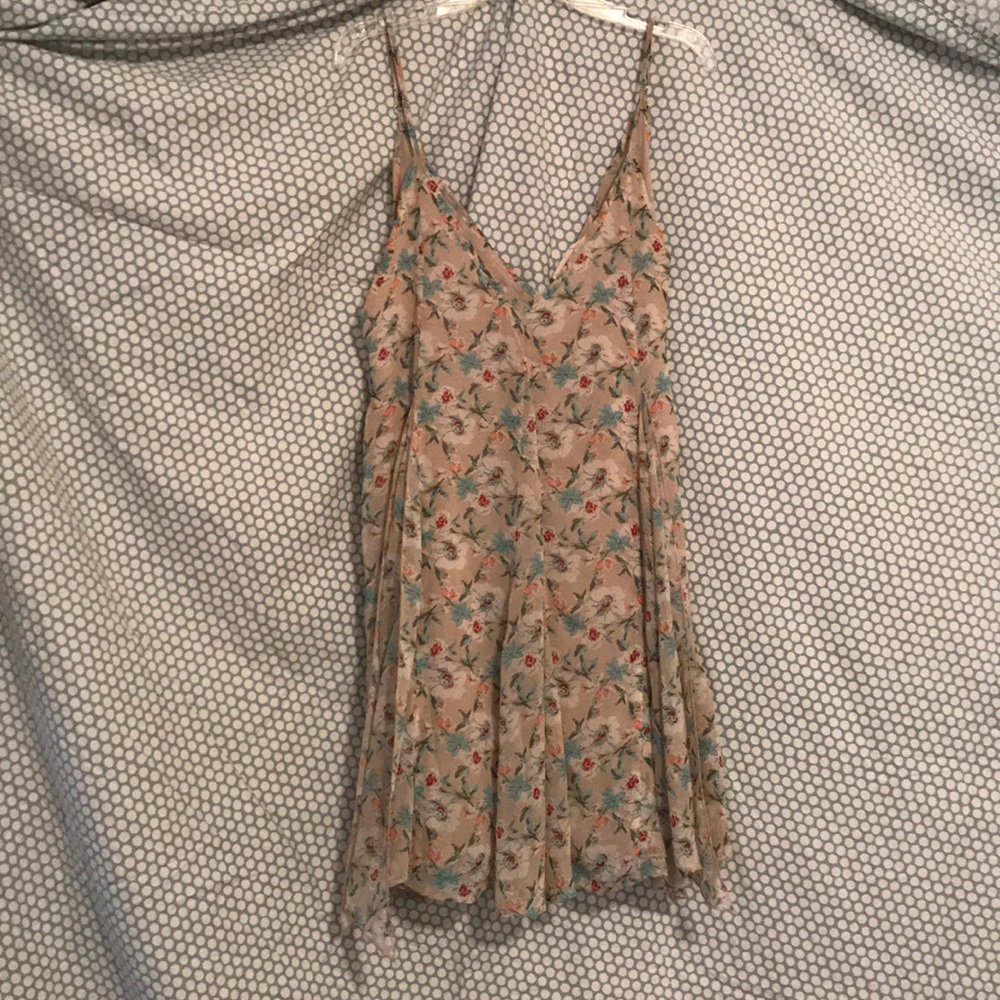 vintage flower pattern dress